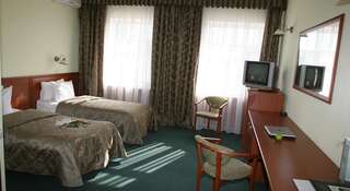 Гостиница Бристоль-Жигули Самара Двухместный номер "Комфорт" с 2 отдельными кроватями-4